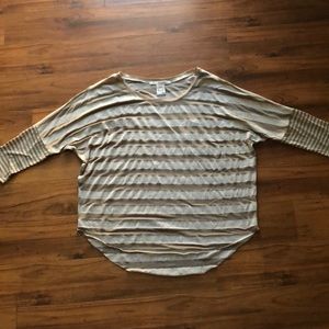Women’s American Rag top size XL